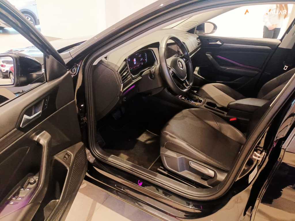 VOLKSWAGEN JETTA 1.4 250 TSI TOTAL FLEX COMFORTLINE TIPTRONIC