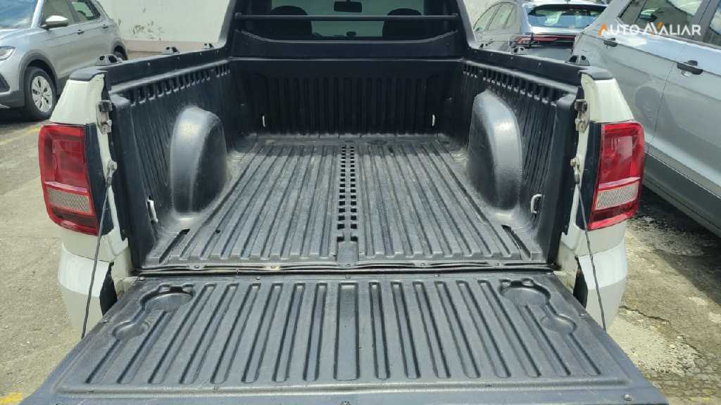 VOLKSWAGEN SAVEIRO 1.6 ROBUST CS 8V FLEX 2P MANUAL