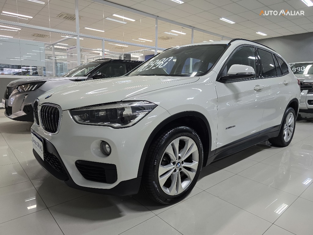 BMW X1 - FIAT STRADA