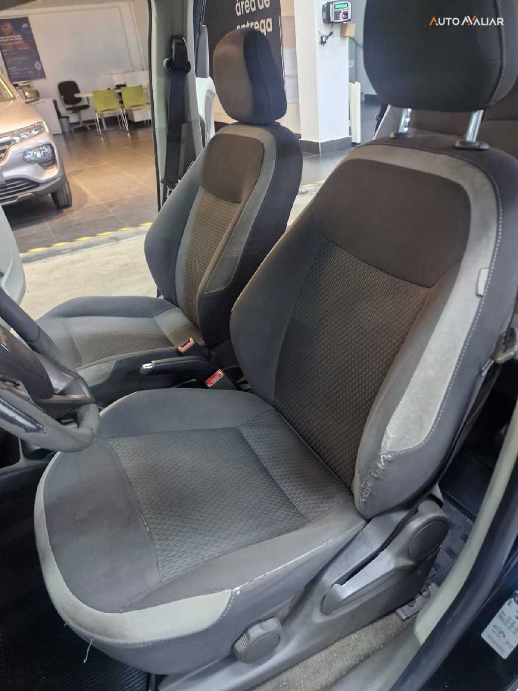 CHEVROLET SPIN 1.8 LT 8V FLEX 4P AUTOMATICO