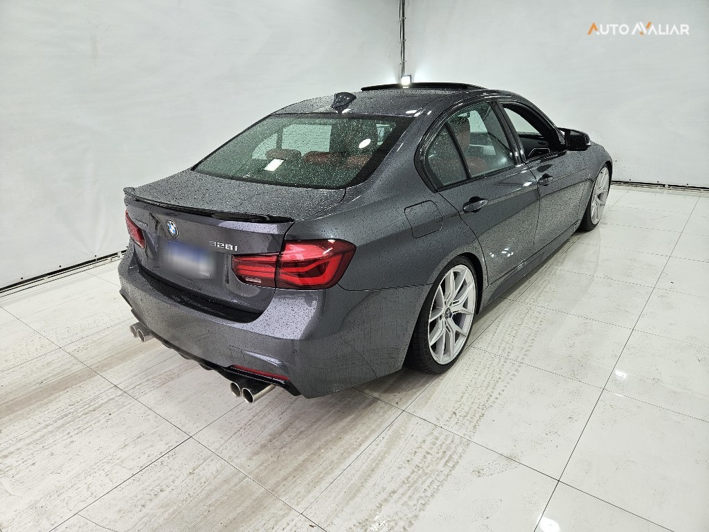 BMW 328I 2.0 M SPORT 16V ACTIVEFLEX 4P AUTOMATICO