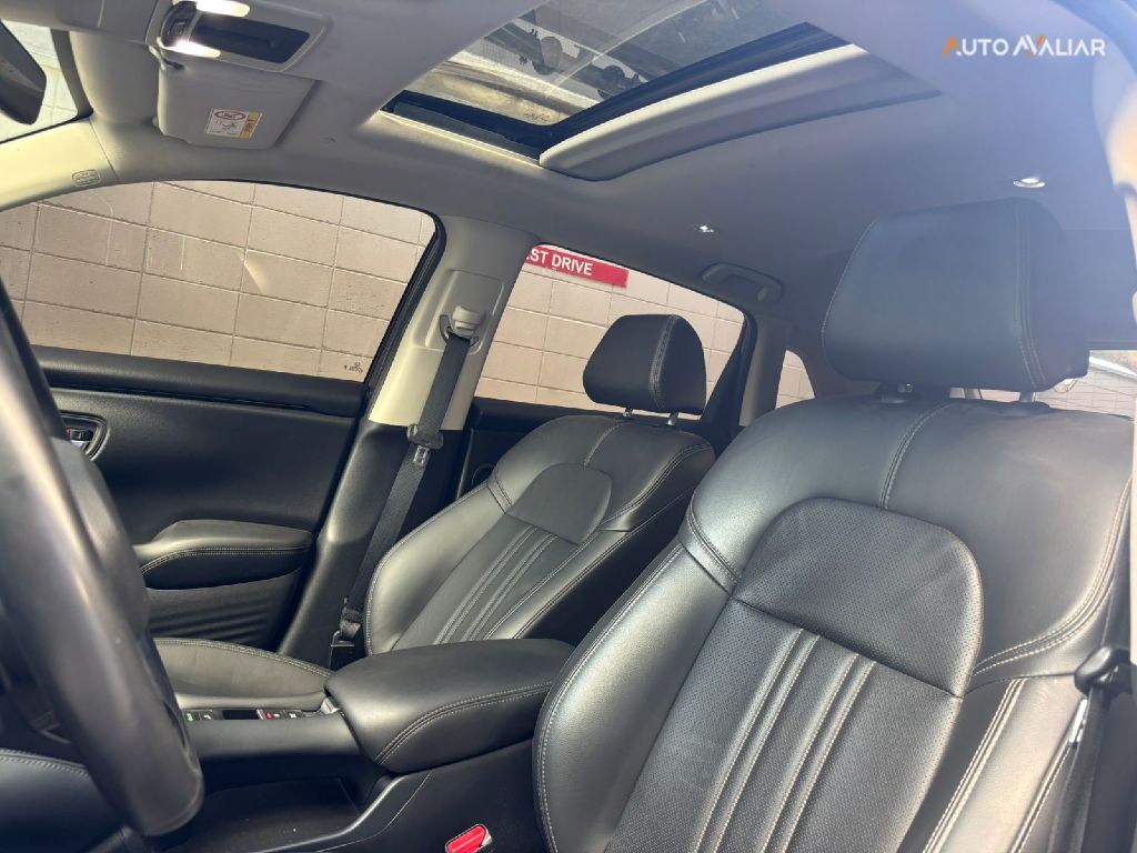 HONDA ZR-V TOURING 2.0 16V 5P AUT.