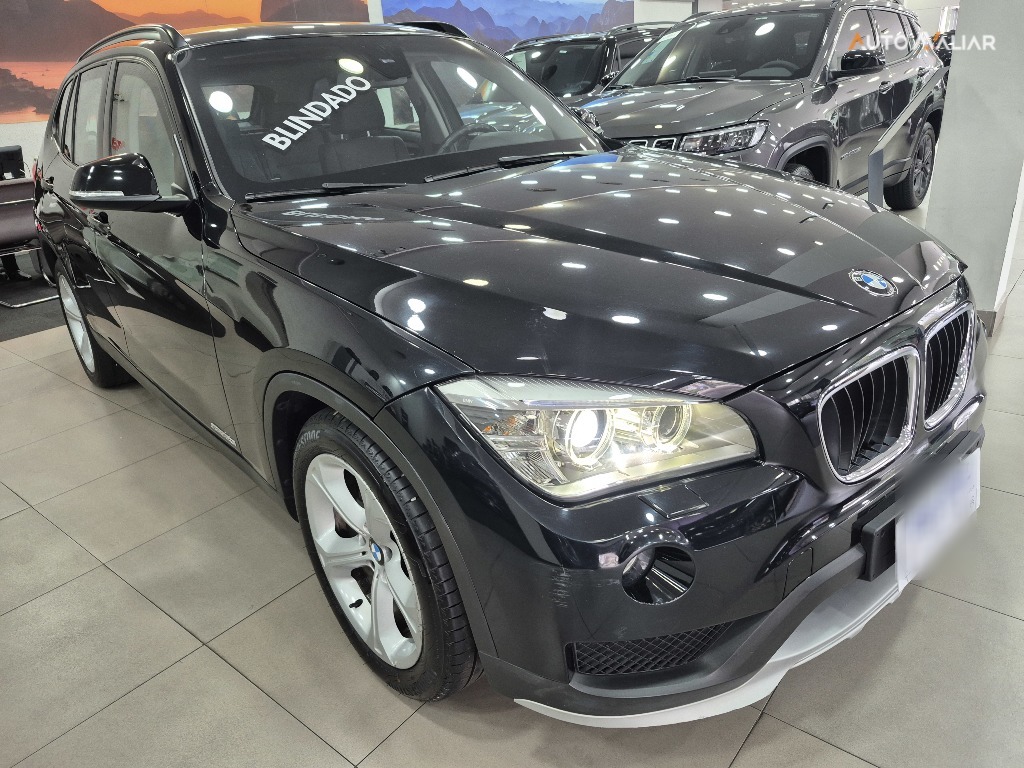BMW X1 2.0 16V TURBO ACTIVEFLEX SDRIVE20I 4P AUTOMATICO