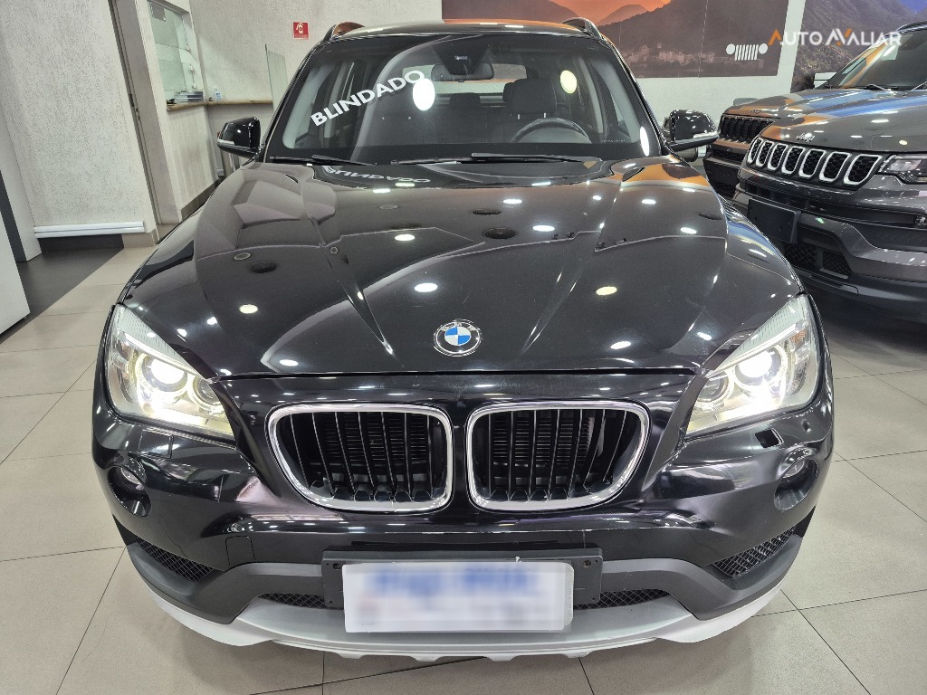 BMW X1 2.0 16V TURBO ACTIVEFLEX SDRIVE20I 4P AUTOMATICO