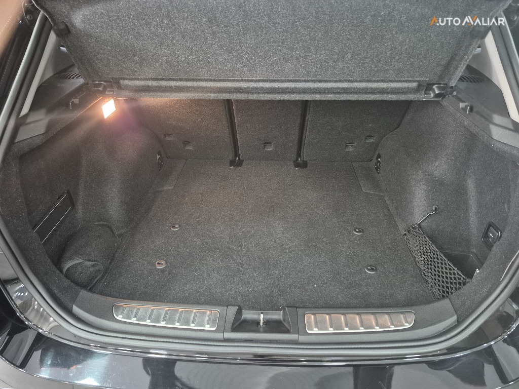 BMW X1 2.0 16V TURBO ACTIVEFLEX SDRIVE20I 4P AUTOMATICO