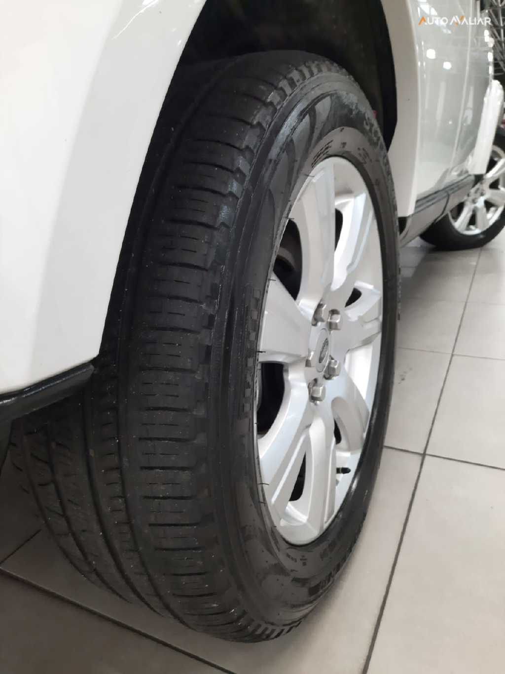 LAND ROVER DISCOVERY 4 3.0 SE 4X4 V6 24V BI-TURBO DIESEL 4P AUTOMATICO