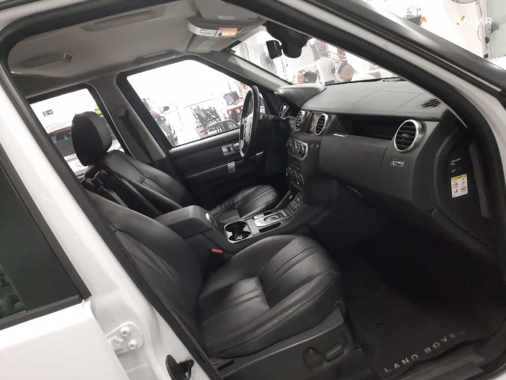 LAND ROVER DISCOVERY 4 3.0 SE 4X4 V6 24V BI-TURBO DIESEL 4P AUTOMATICO