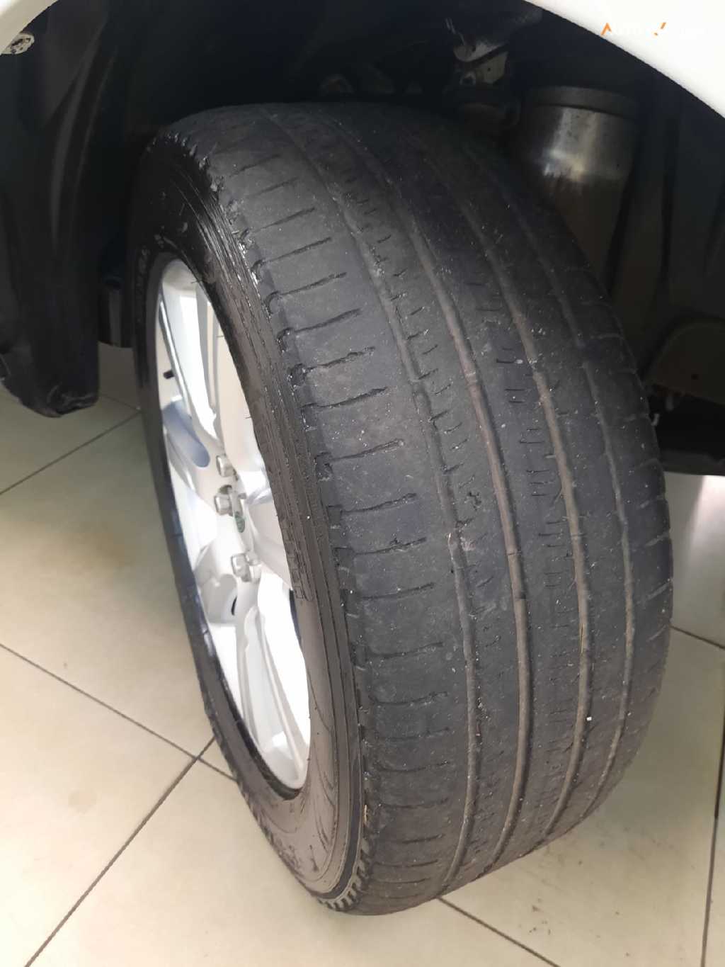 LAND ROVER DISCOVERY 4 3.0 SE 4X4 V6 24V BI-TURBO DIESEL 4P AUTOMATICO