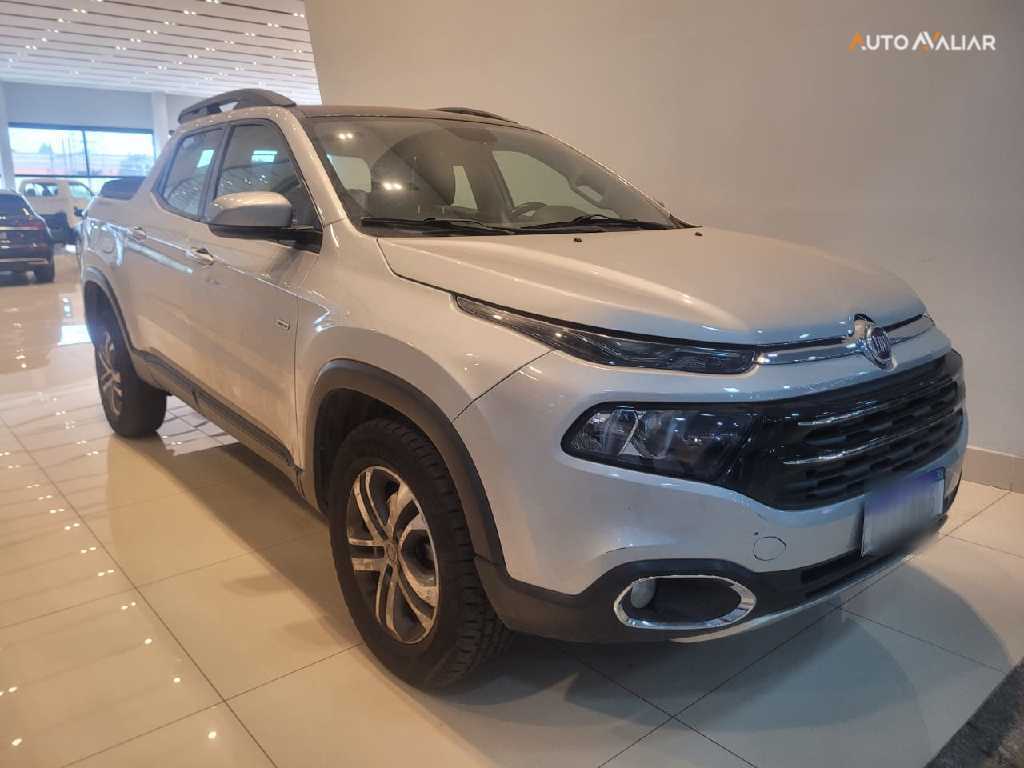 FIAT TORO 2.0 16V TURBO DIESEL FREEDOM MANUAL