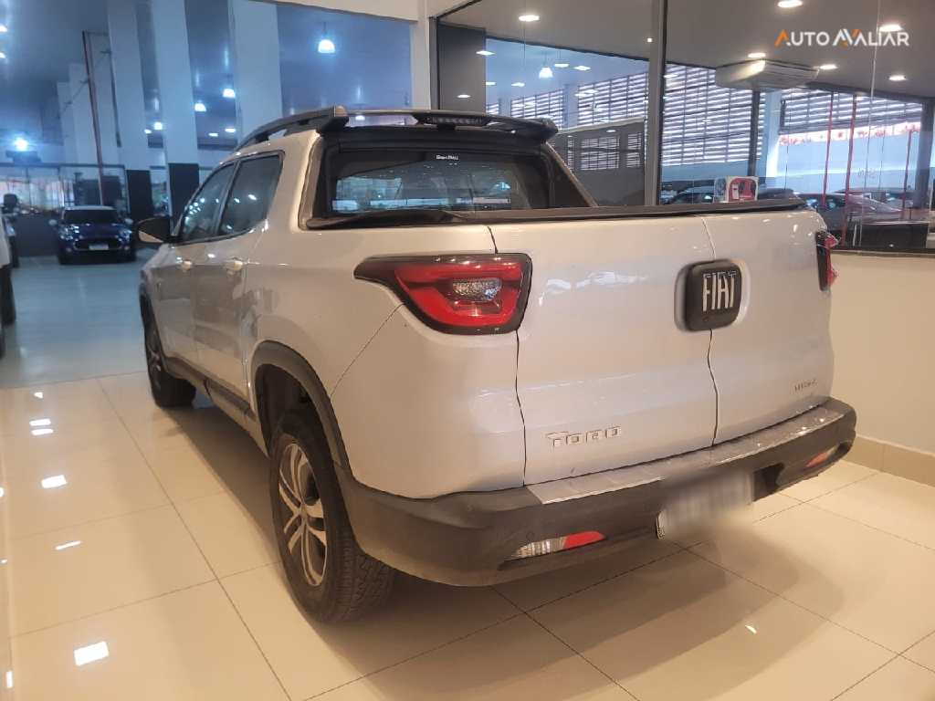 FIAT TORO 2.0 16V TURBO DIESEL FREEDOM MANUAL