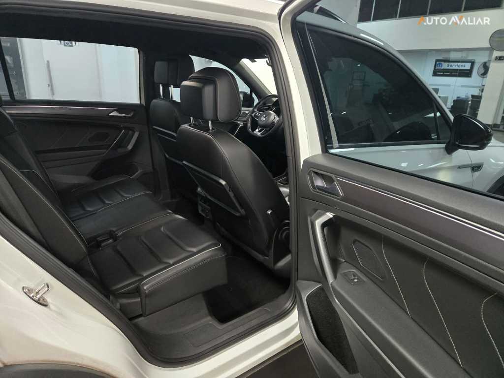 VOLKSWAGEN TIGUAN 2.0 350 TSI GASOLINA ALLSPACE R-LINE 4MOTION DSG