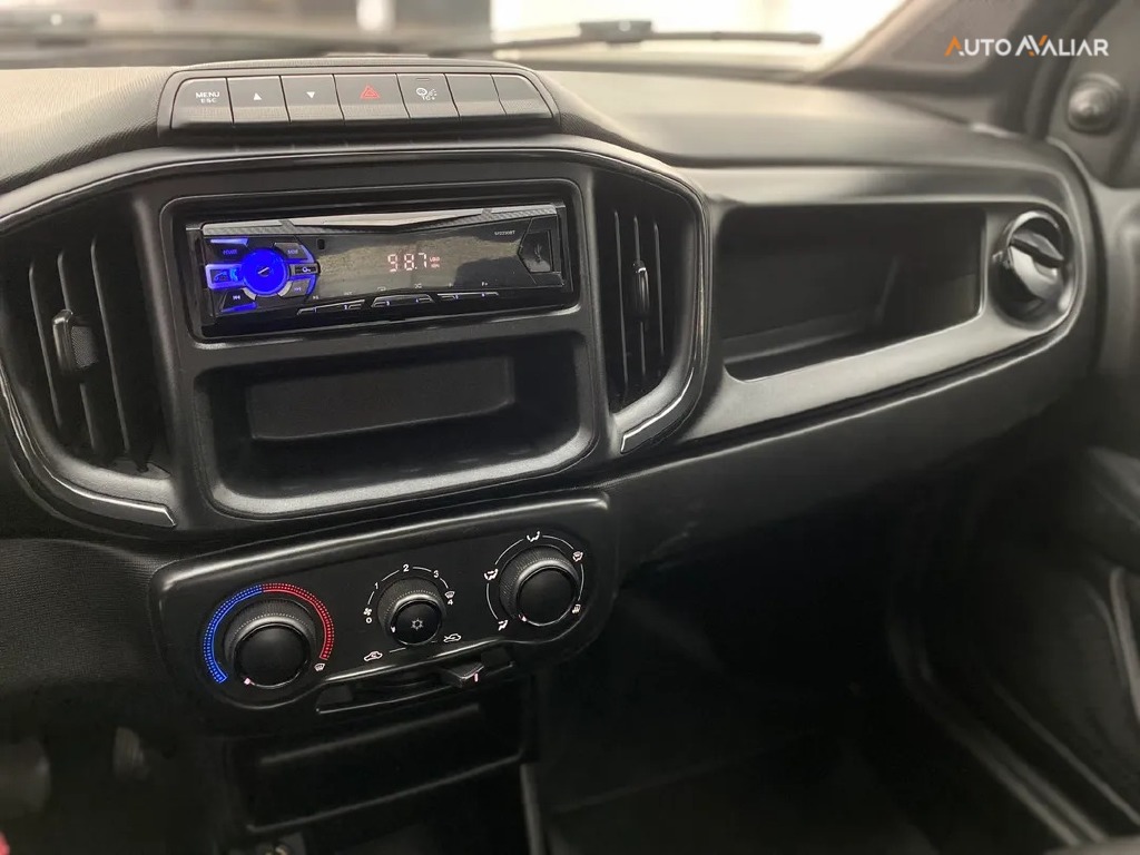 FIAT STRADA 1.4 FIRE FLEX ENDURANCE CS MANUAL