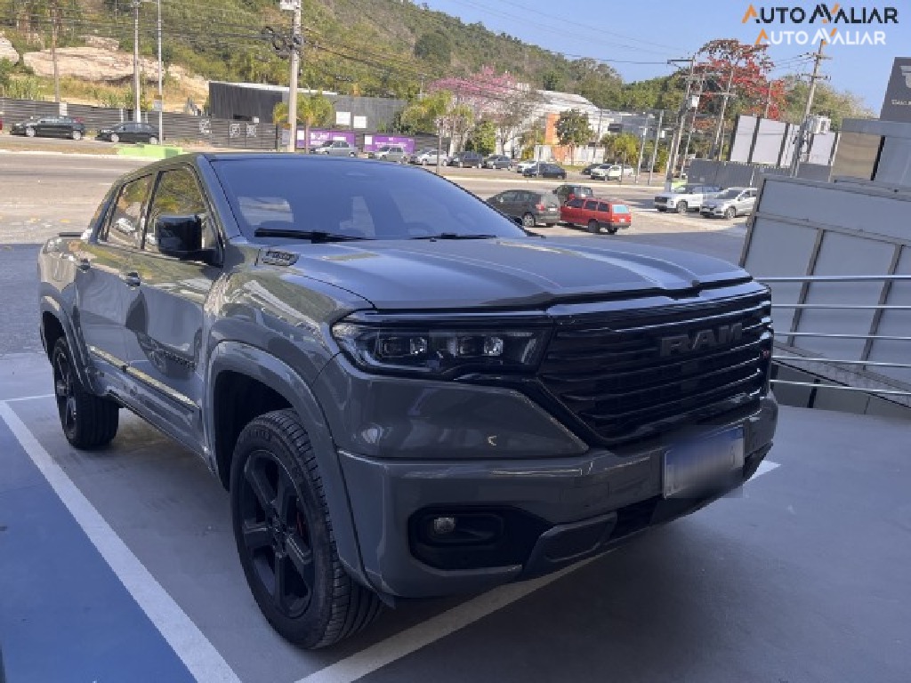 RAM RAMPAGE 2.0 HURRICANE 4 TURBO GASOLINA R/T 4X4 AUTOM&Aacute;TICO