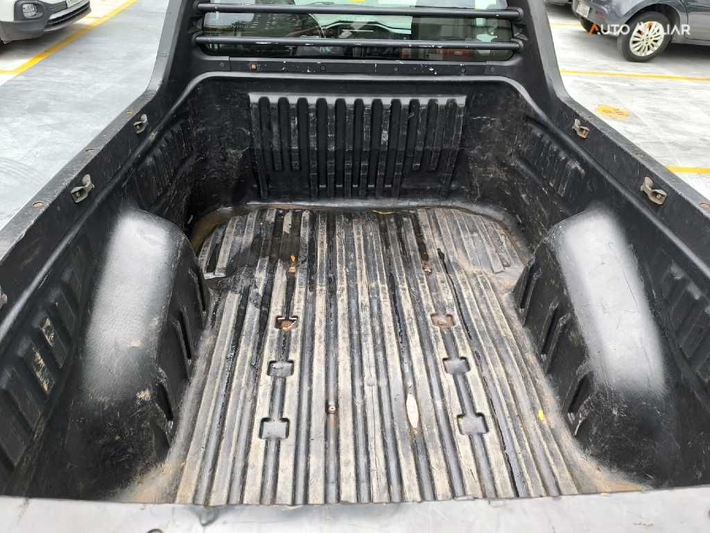 FIAT STRADA 1.4 FIRE FLEX ENDURANCE CS MANUAL