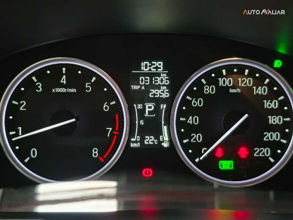 HONDA CITY 1.5 I-VTEC FLEX HATCH EX CVT