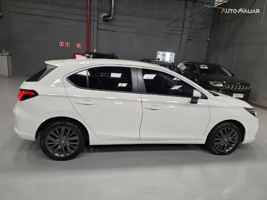 HONDA CITY 1.5 I-VTEC FLEX HATCH EX CVT