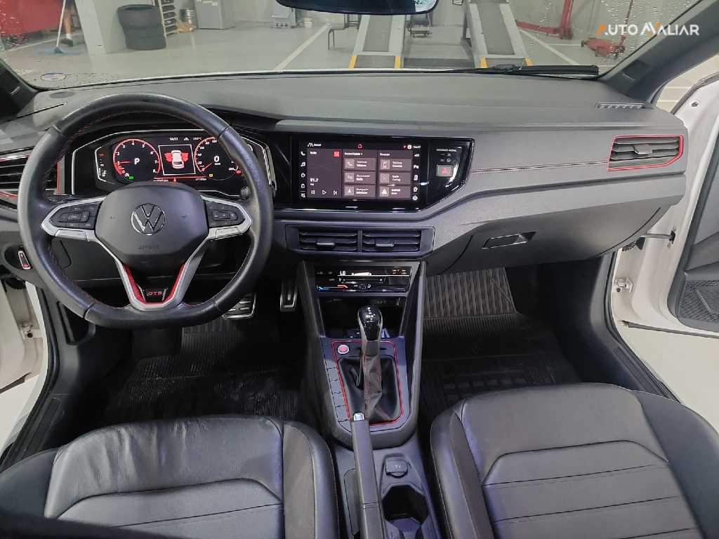 VOLKSWAGEN POLO 1.4 250 TSI GTS AUTOM&Aacute;TICO