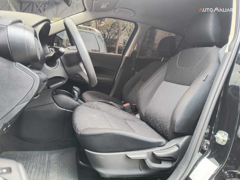 NISSAN KICKS 1.6 16V FLEXSTART SENSE XTRONIC