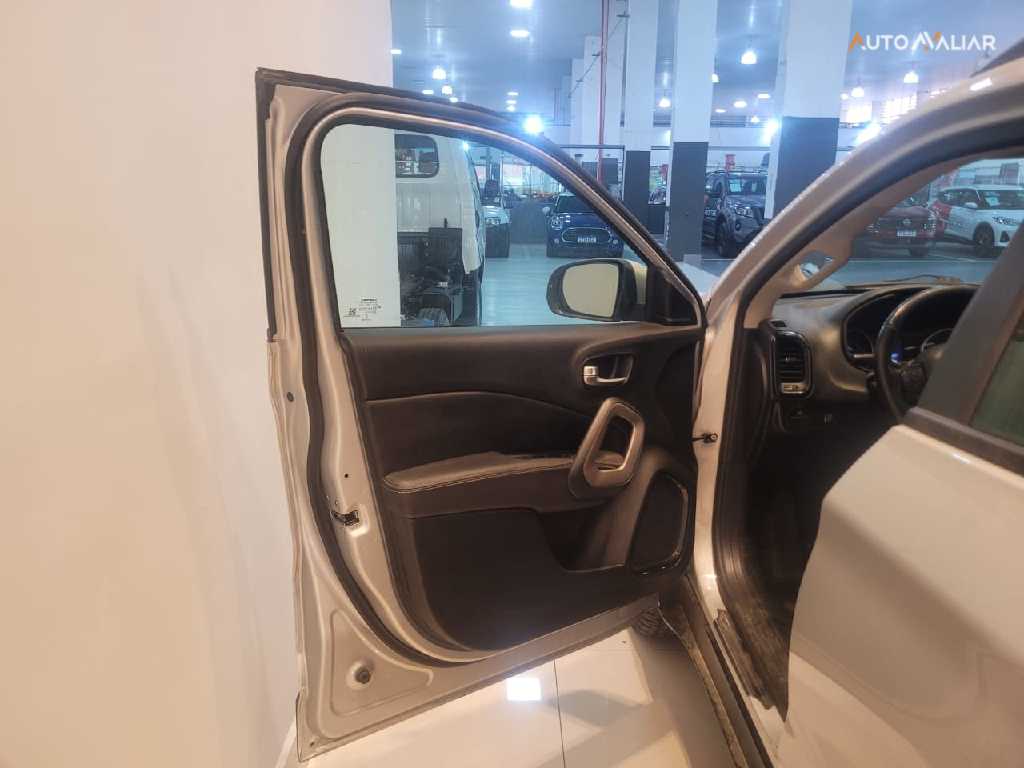 FIAT TORO 2.0 16V TURBO DIESEL FREEDOM MANUAL