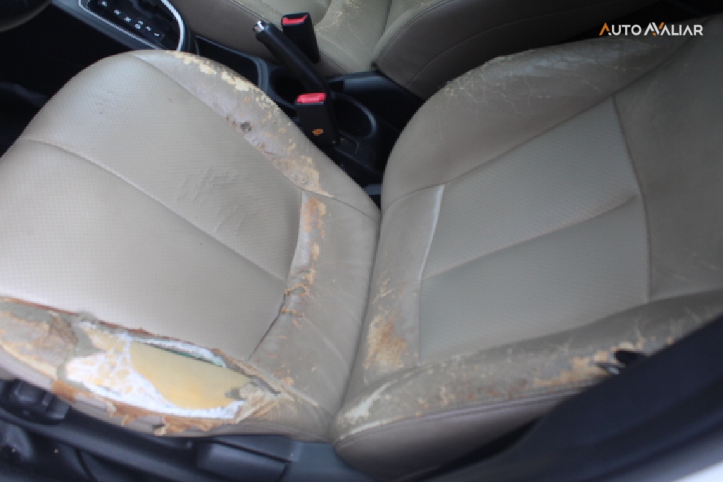 HYUNDAI HB20 1.6 PREMIUM 16V FLEX 4P AUTOMATICO