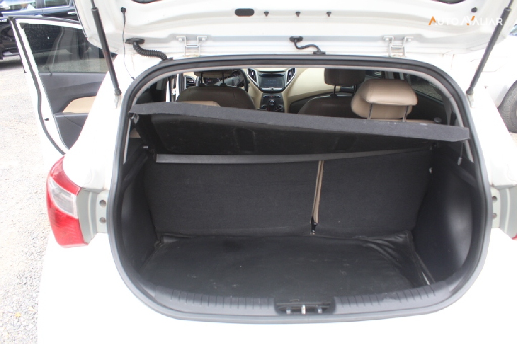 HYUNDAI HB20 1.6 PREMIUM 16V FLEX 4P AUTOMATICO