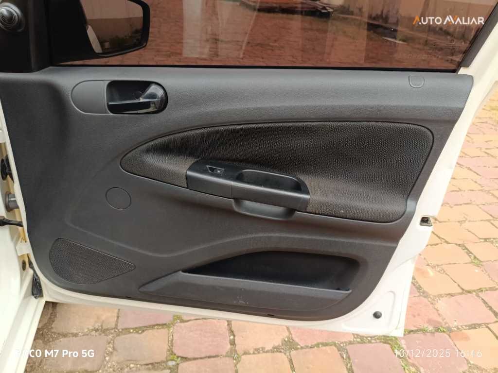 VOLKSWAGEN GOL 1.0 12V MPI TOTALFLEX 4P MANUAL