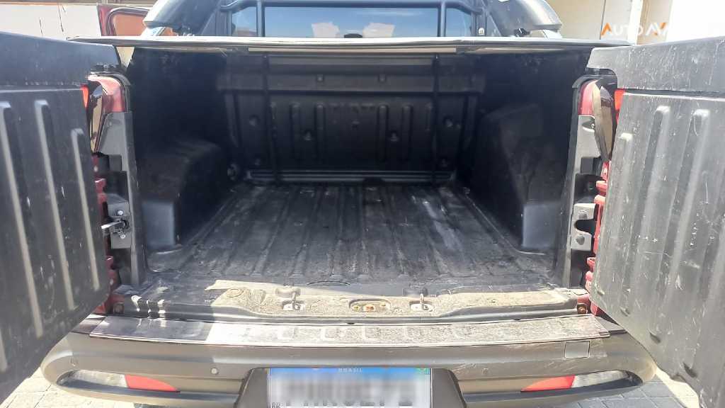 FIAT TORO 2.0 16V TURBO DIESEL RANCH 4WD AT9