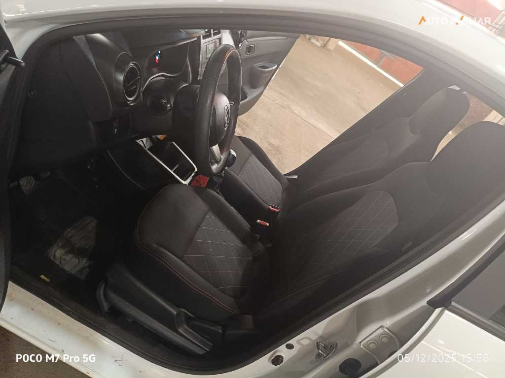 RENAULT KWID 1.0  ZEN 2 12V