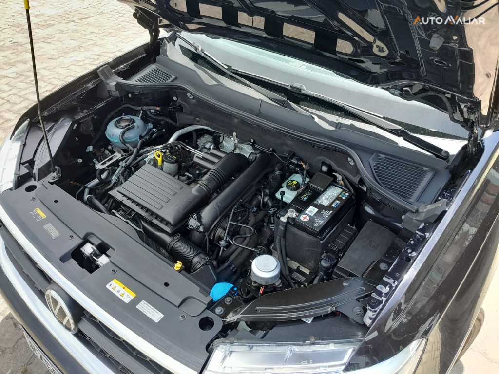 VOLKSWAGEN TAOS 1.4 250 TSI TOTAL FLEX COMFORTLINE AUTOM&Aacute;TICO