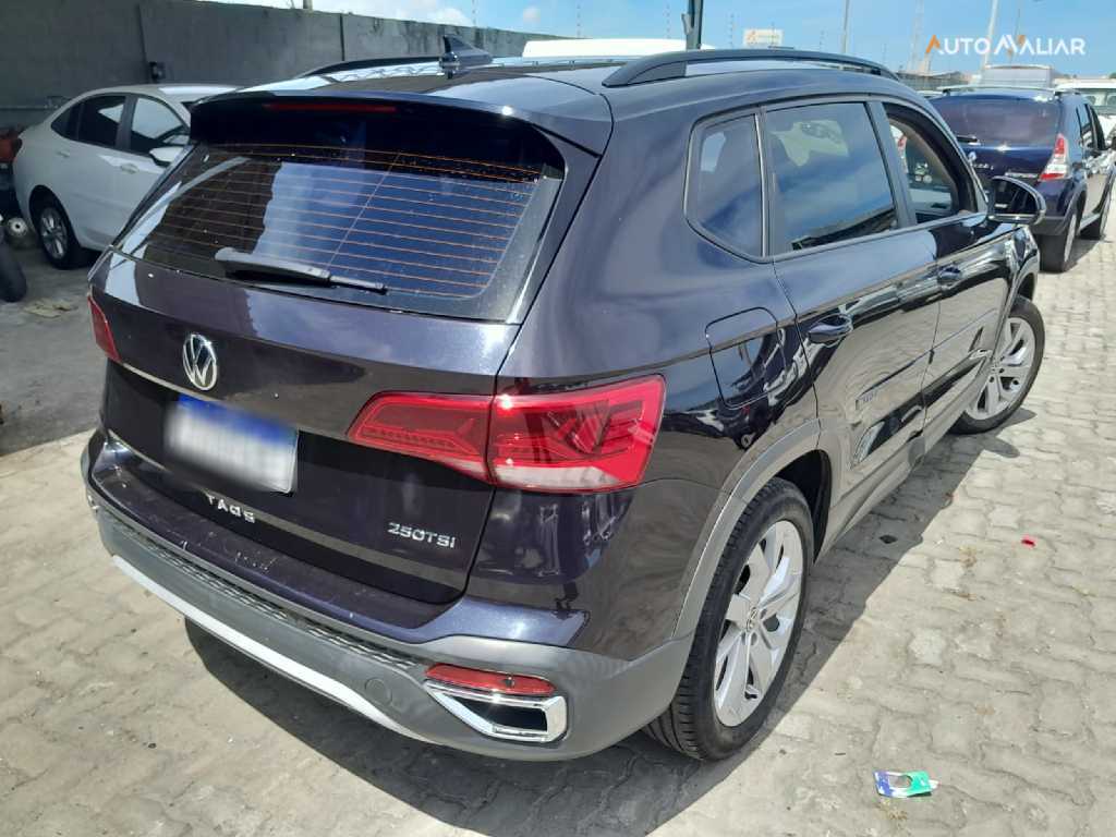 VOLKSWAGEN TAOS 1.4 250 TSI TOTAL FLEX COMFORTLINE AUTOM&Aacute;TICO