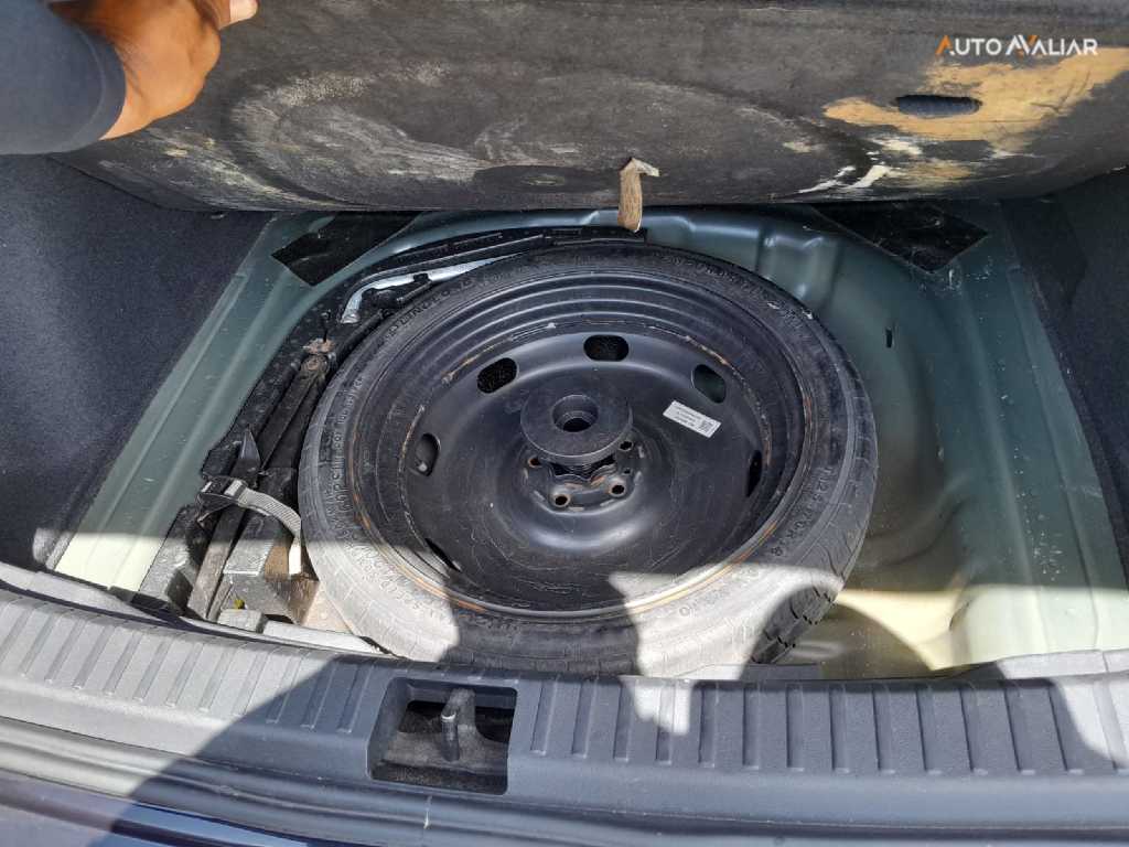 VOLKSWAGEN TAOS 1.4 250 TSI TOTAL FLEX COMFORTLINE AUTOM&Aacute;TICO