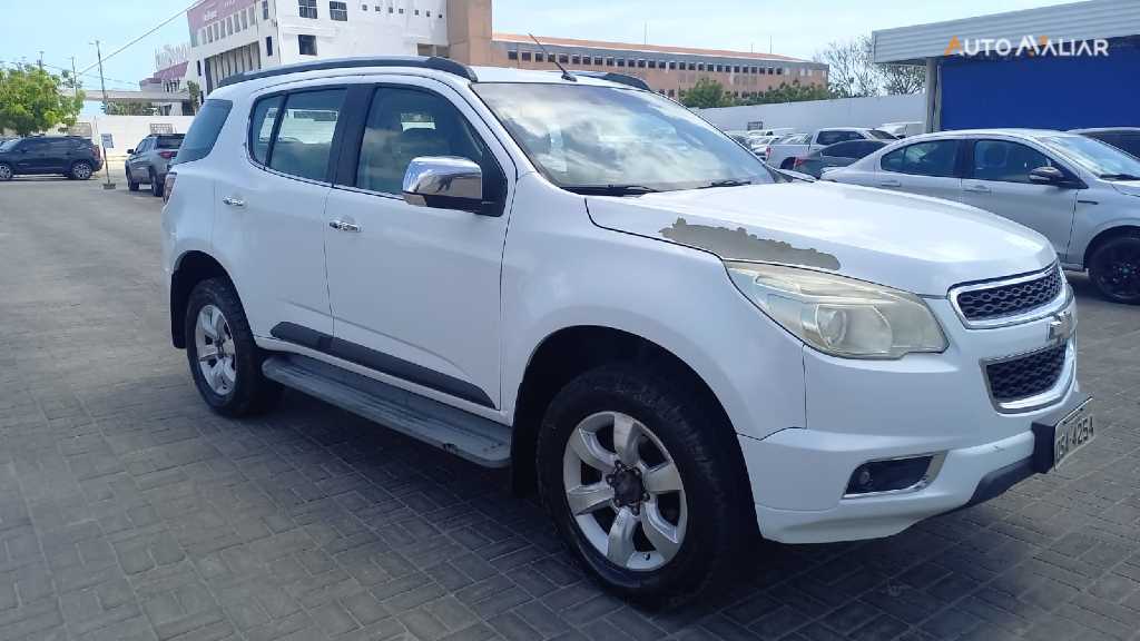 CHEVROLET TRAILBLAZER 2.8 LTZ 4X4 16V TURBO DIESEL 4P AUTOMATICO
