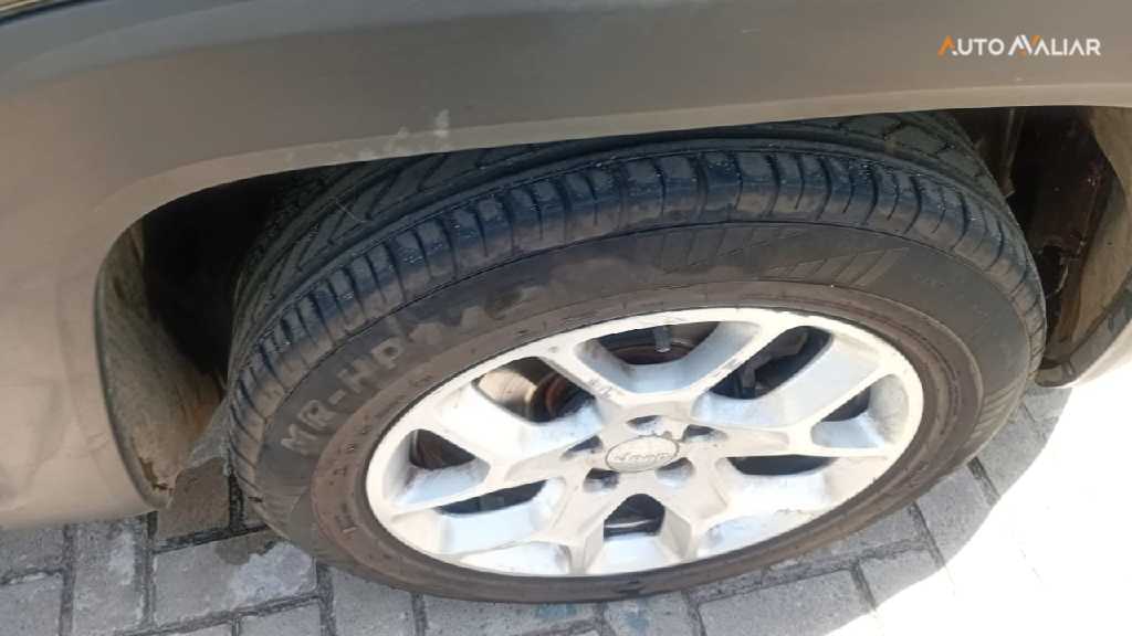 JEEP RENEGADE 1.8 16V FLEX LONGITUDE 4P AUTOMATICO