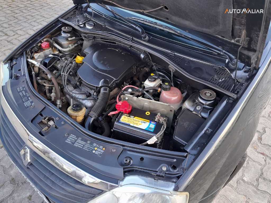 RENAULT LOGAN 1.6 EXPRESSION 8V FLEX 4P MANUAL