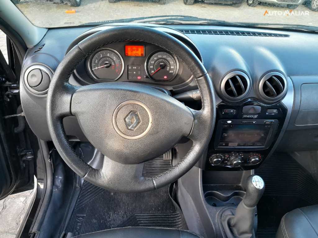 RENAULT LOGAN 1.6 EXPRESSION 8V FLEX 4P MANUAL