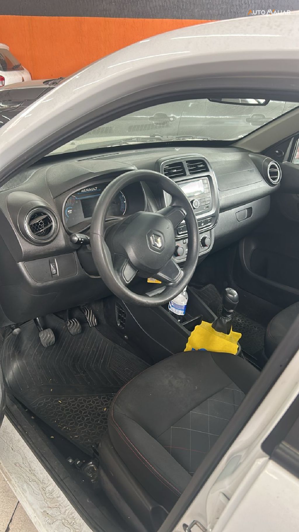 RENAULT KWID 1.0 12V SCE FLEX ZEN MANUAL