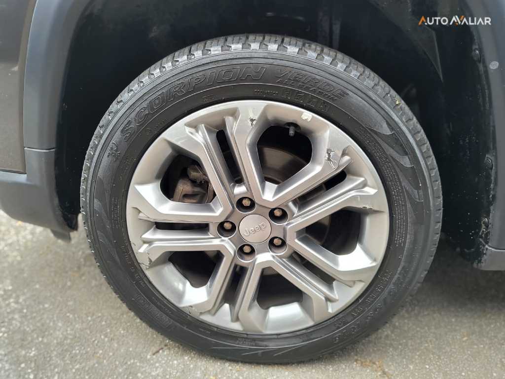 JEEP COMPASS 1.3 T270 TURBO FLEX LONGITUDE AT6