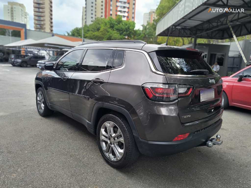 JEEP COMPASS 1.3 T270 TURBO FLEX LONGITUDE AT6