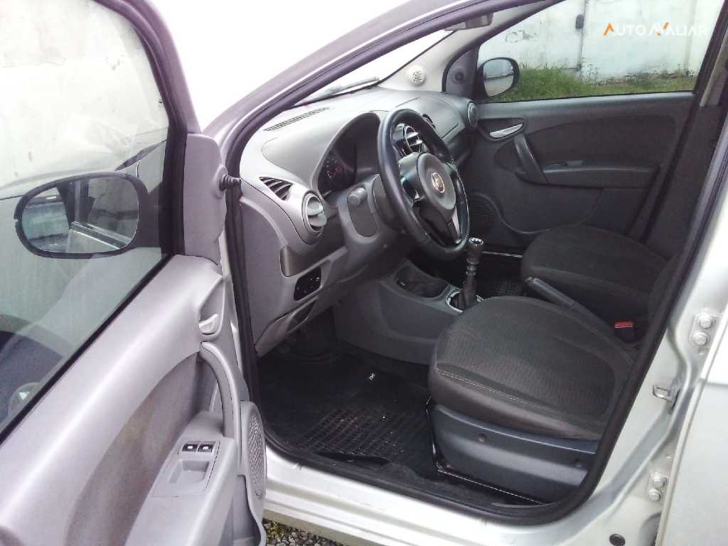 FIAT PALIO 1.0 MPI ATTRACTIVE 8V FLEX 4P MANUAL