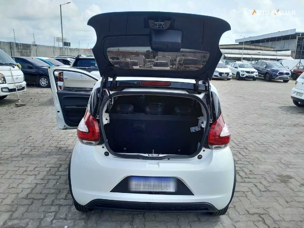 FIAT MOBI 1.0 EVO FLEX TREKKING MANUAL