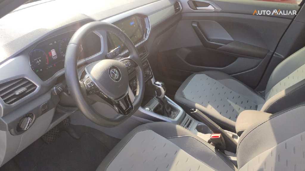 VOLKSWAGEN T-CROSS 1.0 200 TSI TOTAL FLEX COMFORTLINE AUTOM&Aacute;TICO