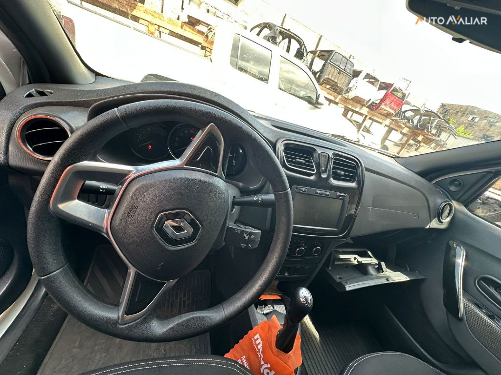 RENAULT LOGAN 1.0  12V SCE FLEX ZEN MANUAL