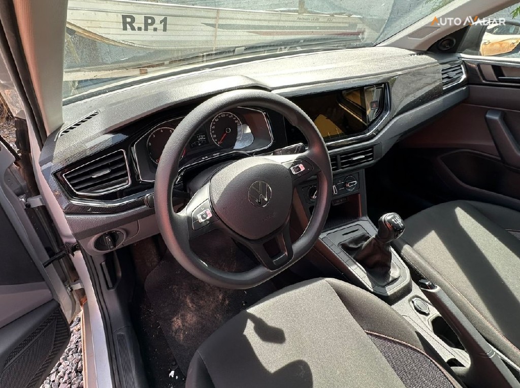 VOLKSWAGEN POLO 1.0 MPI TRACK MANUAL