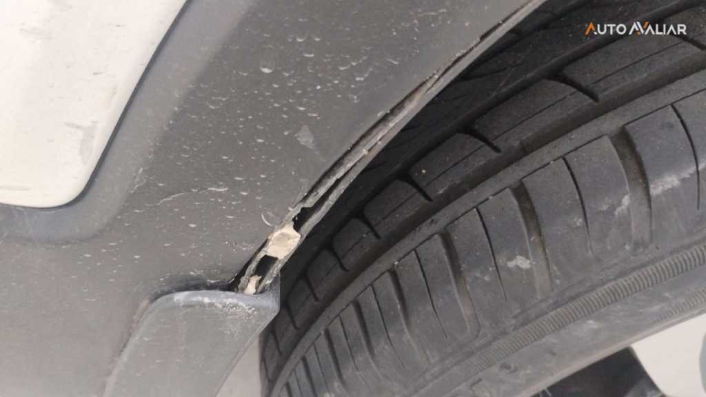 KIA SORENTO 2.4 EX 4X2 16V GASOLINA 4P AUTOMATICO