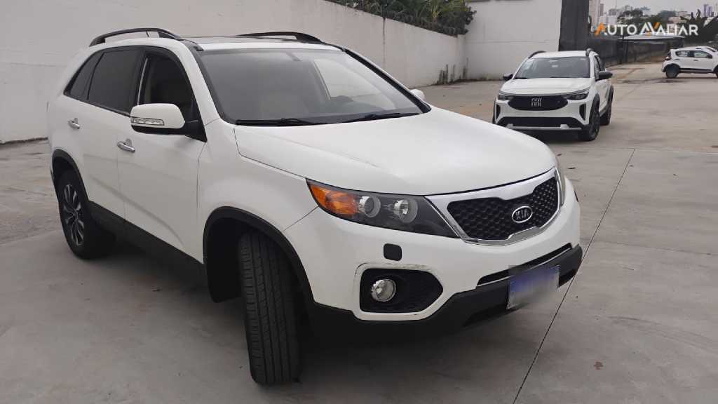 KIA SORENTO 2.4 EX 4X2 16V GASOLINA 4P AUTOMATICO