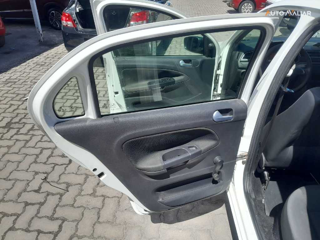VOLKSWAGEN GOL 1.6 MSI TOTALFLEX TRENDLINE 4P MANUAL