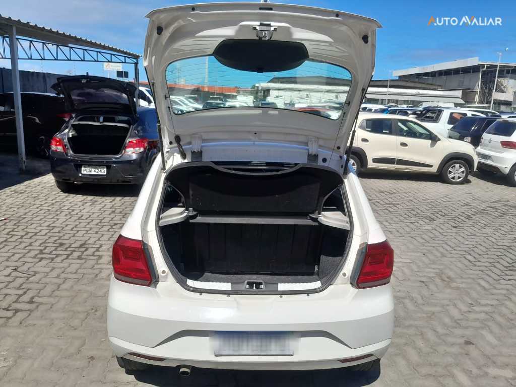 VOLKSWAGEN GOL 1.6 MSI TOTALFLEX TRENDLINE 4P MANUAL