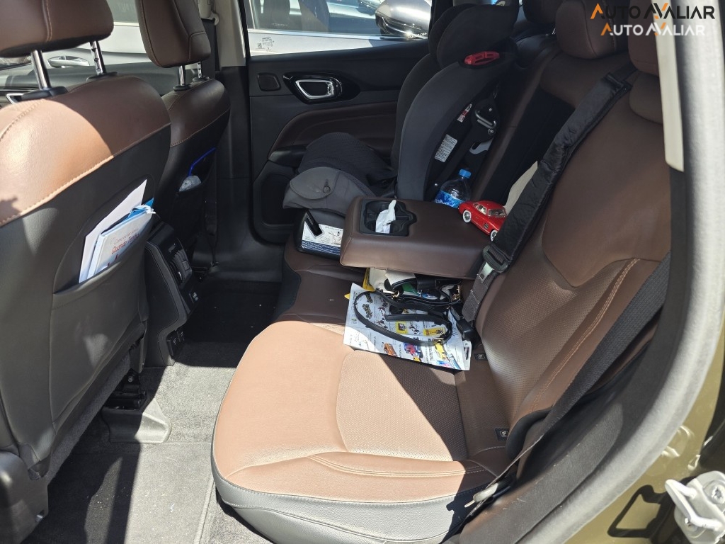 JEEP COMPASS 1.3 T270 TURBO FLEX LIMITED AT6