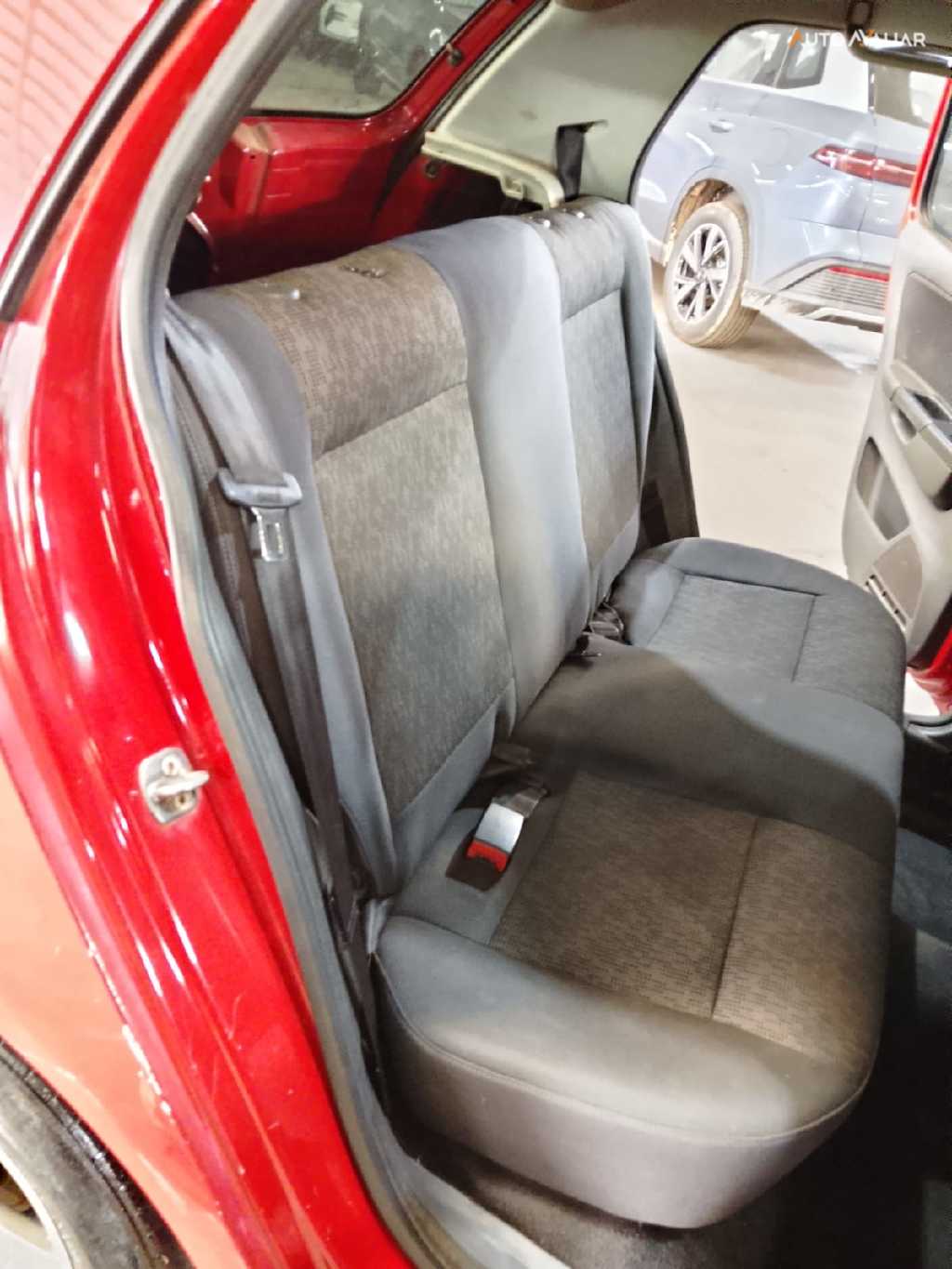 VOLKSWAGEN FOX 1.6 MI 8V FLEX 4P MANUAL