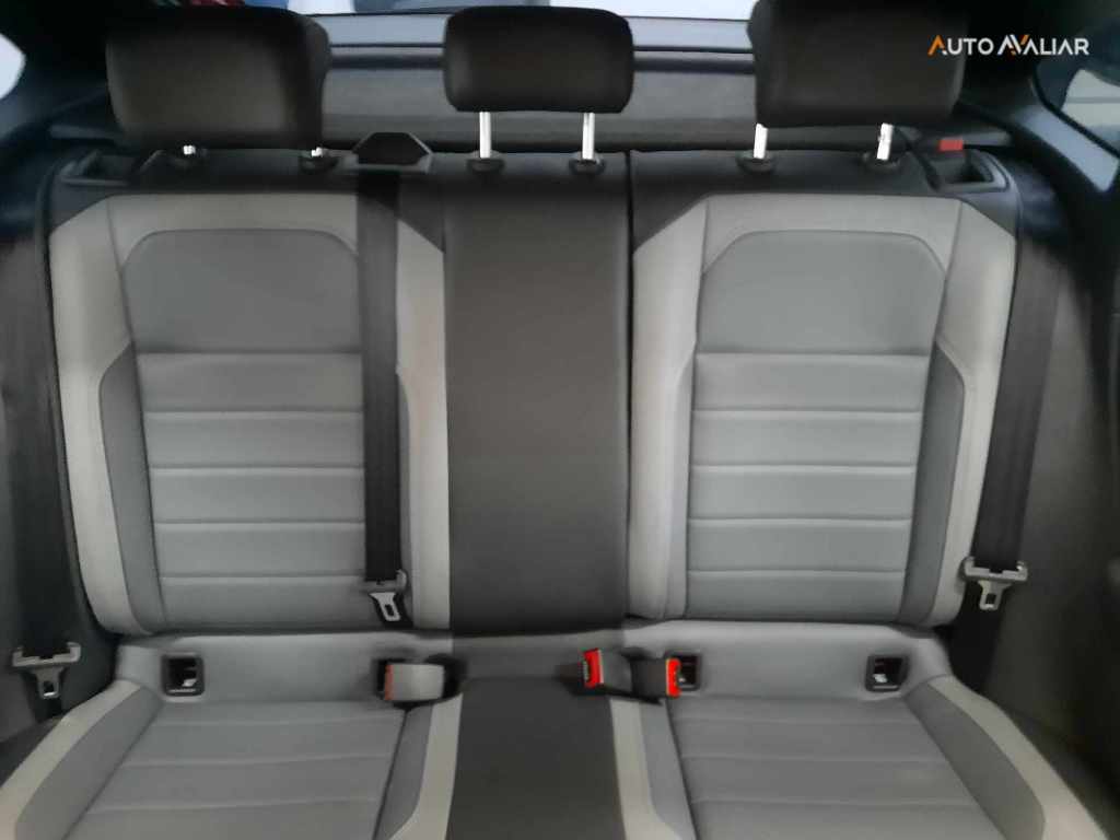 VOLKSWAGEN NIVUS 1.0 200 TSI TOTAL FLEX HIGHLINE AUTOM&Aacute;TICO